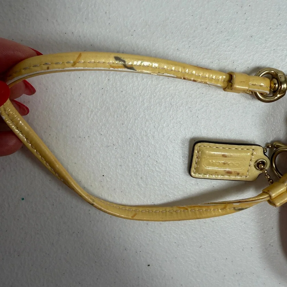 Y2K Coach Madison Op Art Pink Yellow Ombré Mini Wristlet 2009 Patent Leather